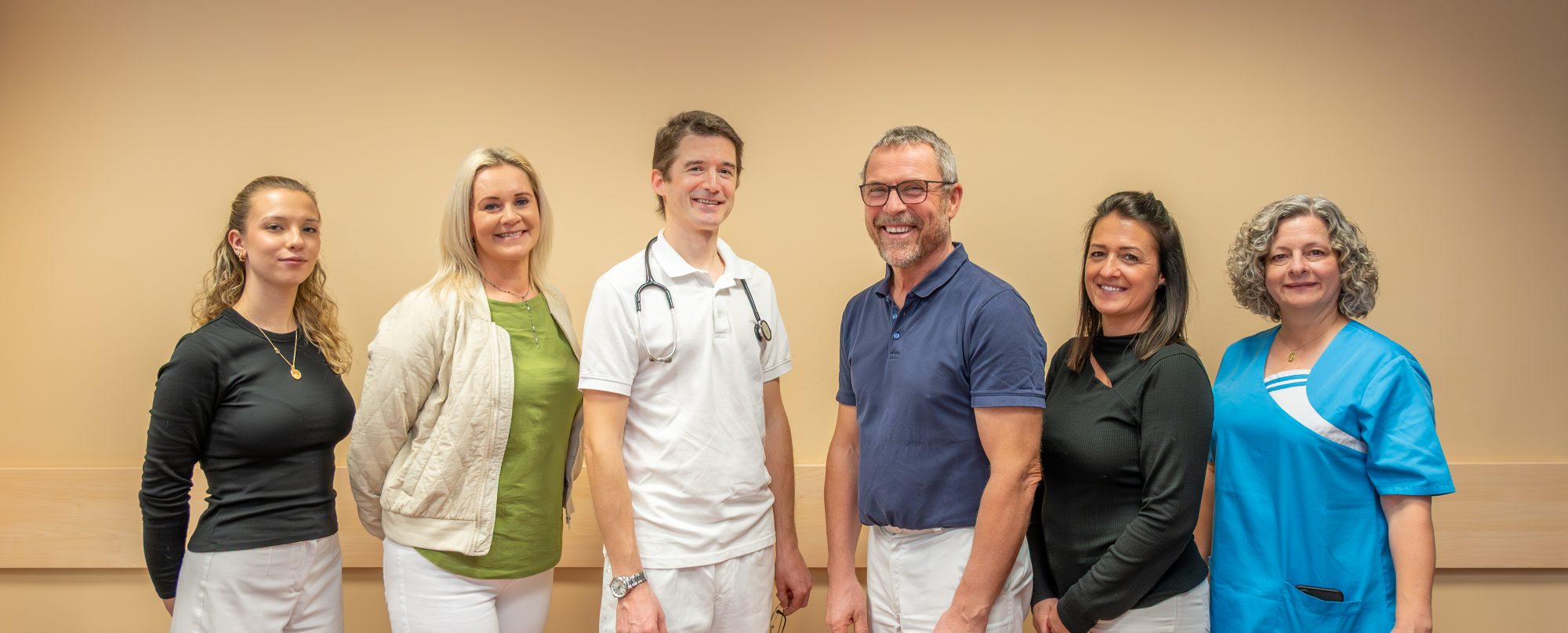 Teamfoto Ordination Dr. Flasch & Dr. Tiefenbacher